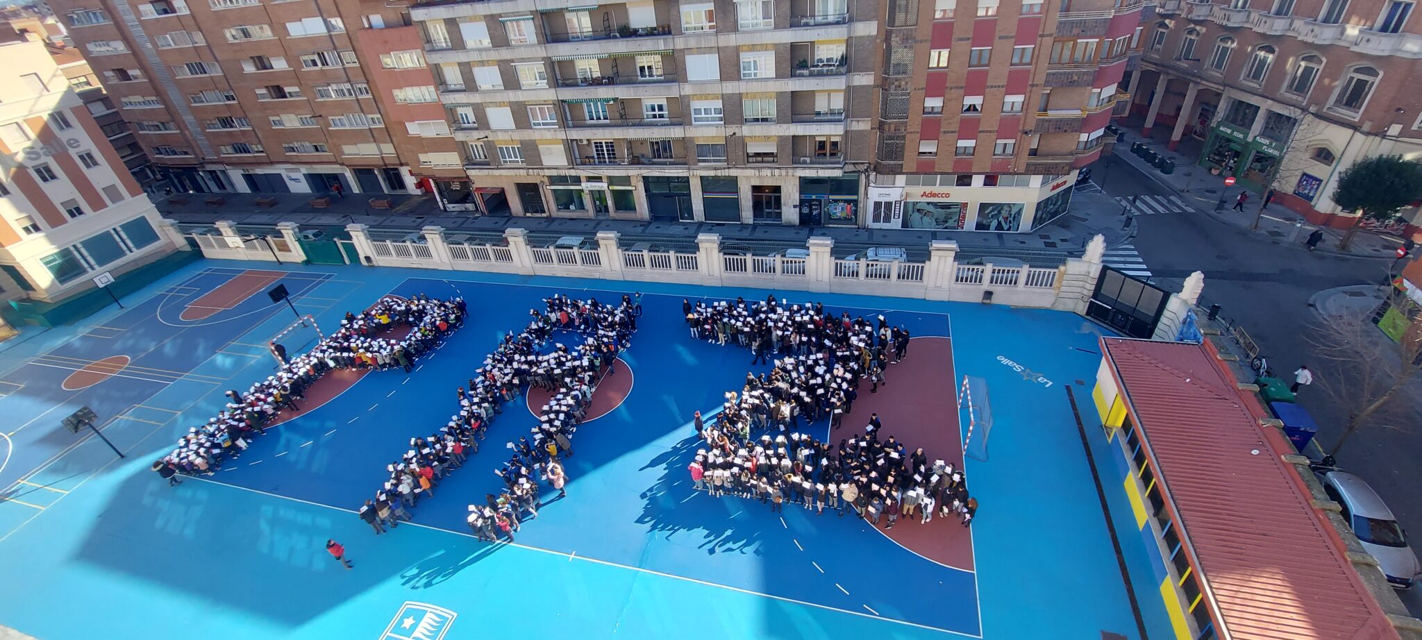 El colegio La Salle de Valladolid celebra el día escolar de la no violencia y la paz