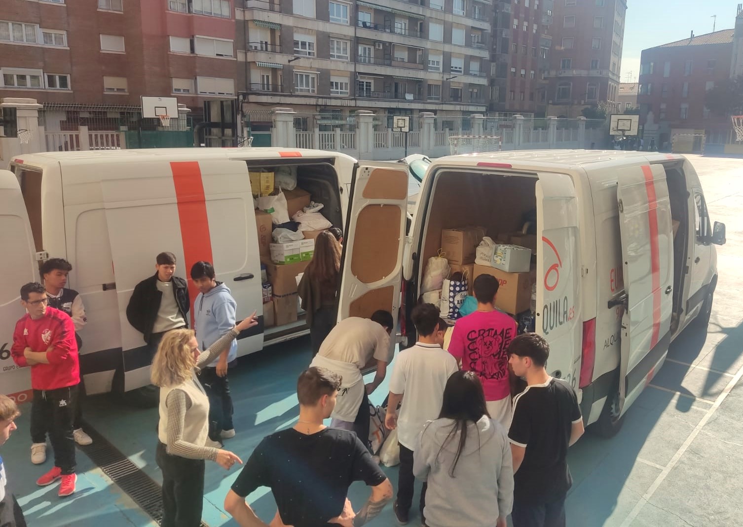 Nuestros gestos solidarios con los afectados por la Dana en Valencia