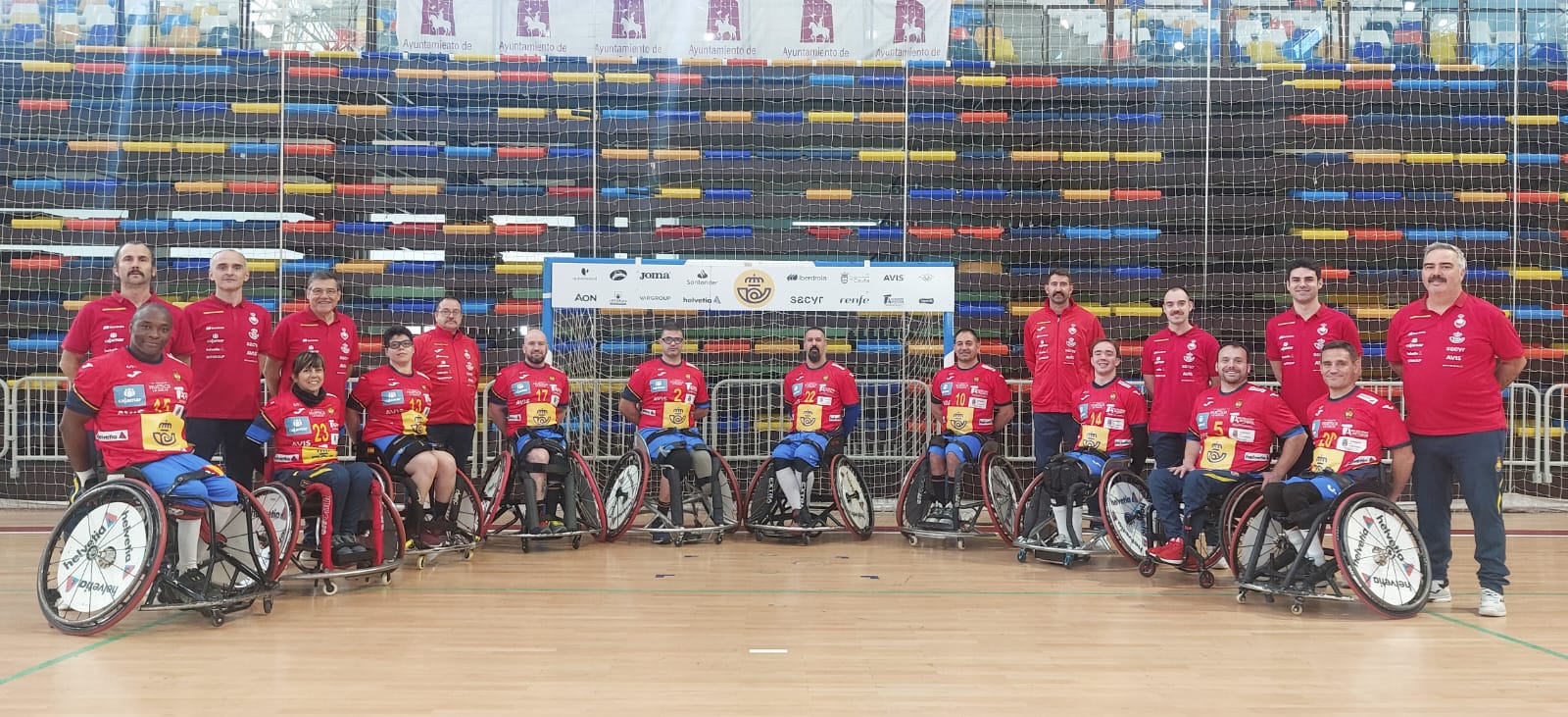 Javi Larrea, Coordinador de Deportes de La Salle, acompañando a España en Lituania